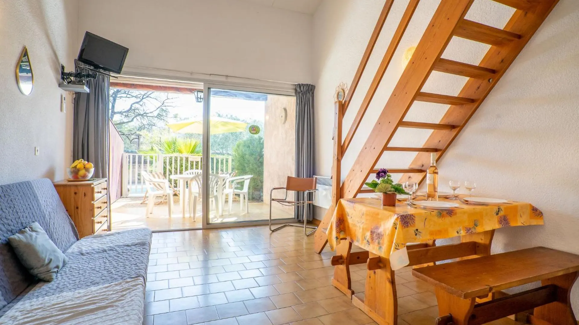Apartment Le Pin By Interhome La Croix-Valmer France